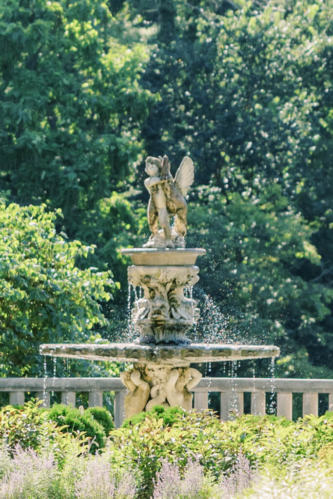 Kingswood Lake fountain at Cranbrook House & Gardens