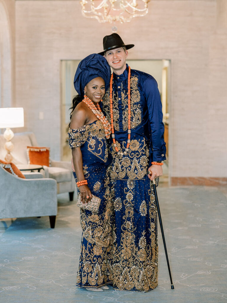 Michigan Nigerian-American wedding bride and groom in traditional Nigerian attire 