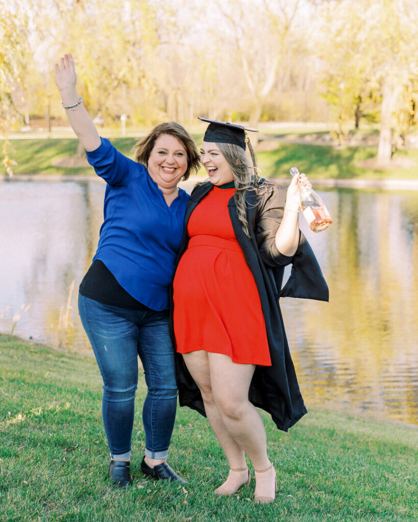 Saginaw Valley State University Graduation Photos celebrating with parents